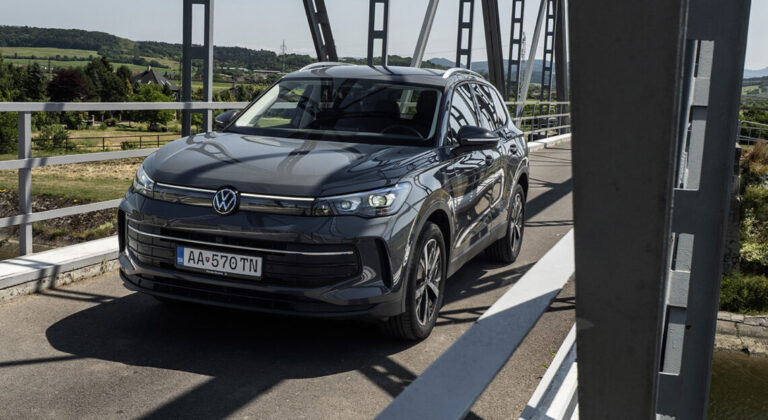 Test Volkswagen Tiguan TSI 4Motion: Môže byť lepší ako nafta