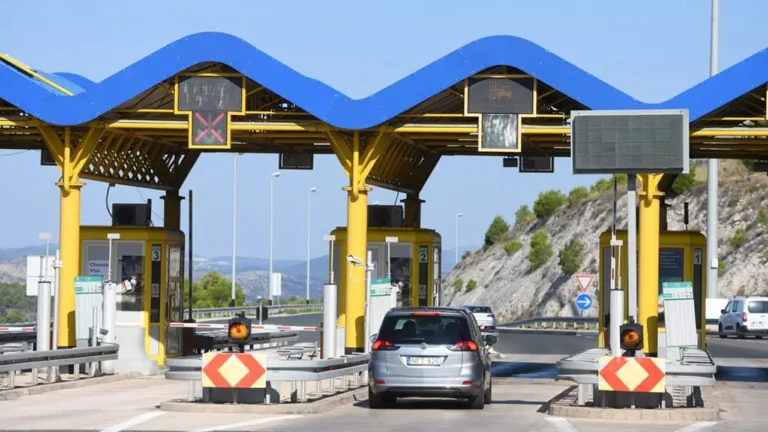 Táto krajina ruší mýtne brány: Mnohým hrozí pokuta 375 eur