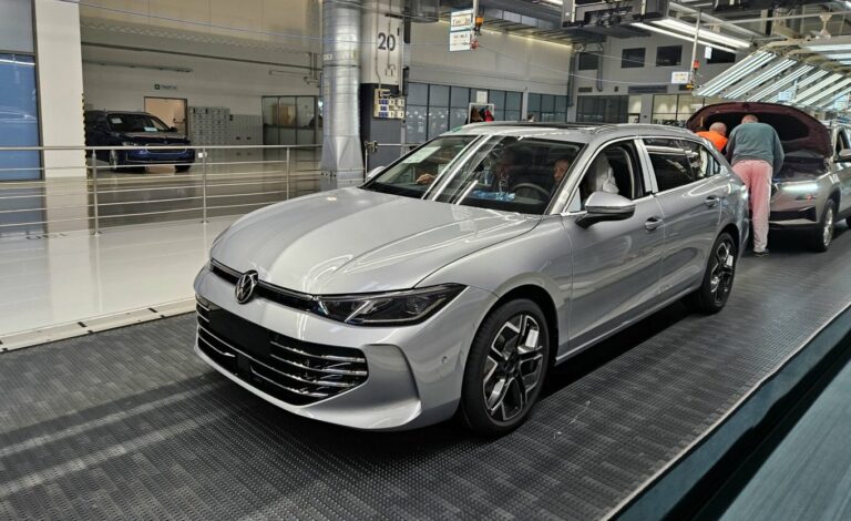 Továreň Škodovky a Volkswagenu v Číne definitívne zatvára svoje brány. Dôvodom je slabý dopyt