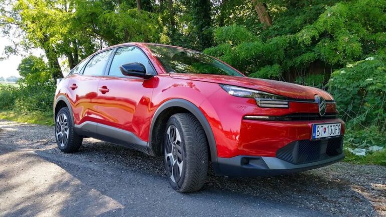 Test: Citroën C4 – Dizajnom zaujme, spotrebou nadchne, ale dynamikou sklame - Testy automobilov - Auto - Pravda