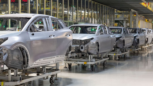 Trump diktuje, Európa cúva. Automobilky čaká studená sprcha - Magazín - Auto - Pravda