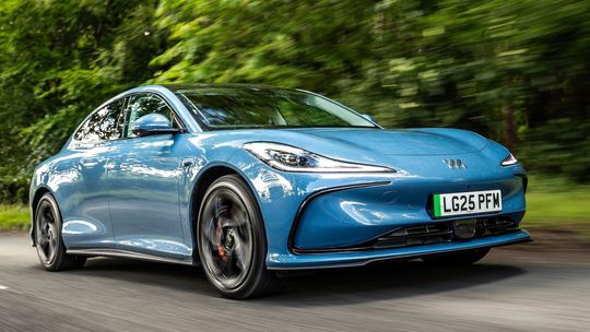 MG IM5/6: Tesla 3 a Y majú nových čínskych rivalov. Poznáme ceny - Novinky - Auto - Pravda
