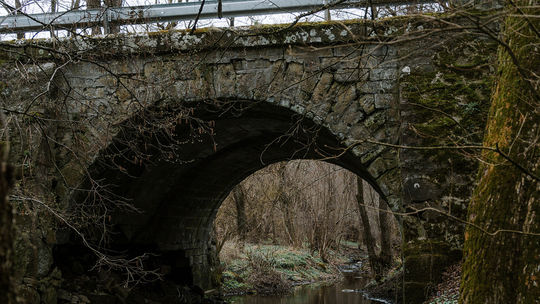 V Nitrianskom kraji začína oprava 125-ročného mosta  - Doprava - Auto - Pravda