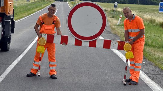 Cestu 1. triedy medzi Piešťanmi a Červeníkom v sobotu úplne uzavrú - Doprava - Auto - Pravda