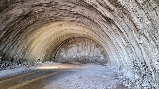 ŽSR spúšťajú razenie kľúčového tunela Španí Háj pri Vydrníku - Doprava - Auto - Pravda