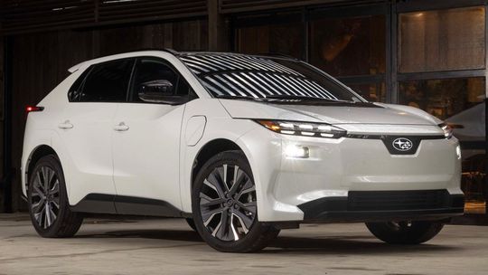 Subaru Solterra: Veľký facelift, viac výkonu aj dlhší dojazd - Novinky - Auto - Pravda