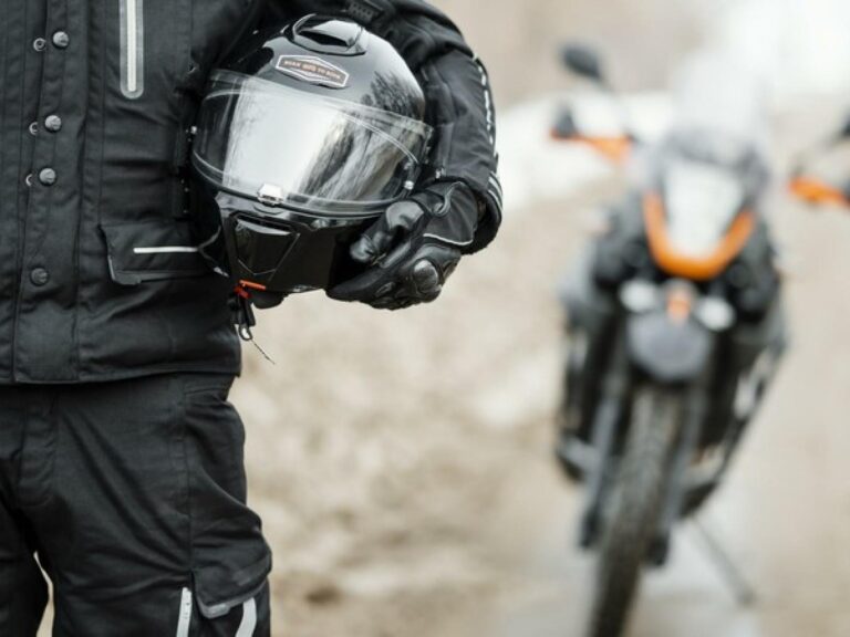 5 kľúčových vecí, ktoré potrebuje každý motorkár | Autobazar.EU