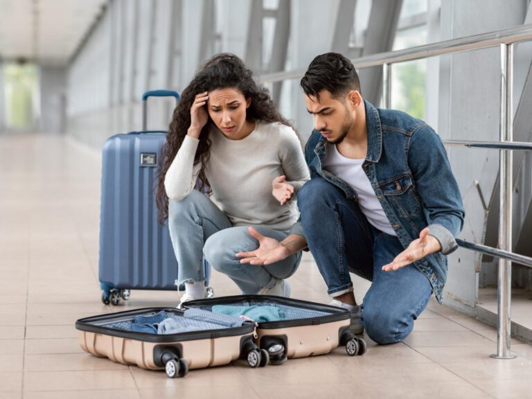 Nočná mora na dovolenke: Stratili ste pas či vodičák v zahraničí? Vieme, čo robiť ešte dnes, aby ste sa vyhli DRAHÝM pokutám | Autobazar.EU