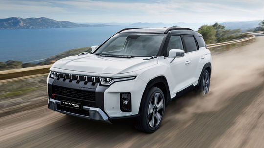 KGM vstupuje na slovenský trh so svojím prvým full-hybridom. Je ním Torres, vieme ceny - Magazín - Auto - pravda.sk