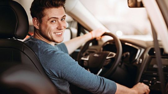 Chcete si požičať auto na dovolenke? Nepopáľte sa na týchto chybách - Poradňa - Auto - pravda.sk