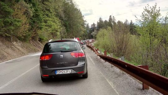 Opravujú cestu na horskom priechode Branisko. Rátajte tam s obmedzeniami - Doprava - Auto - pravda.sk