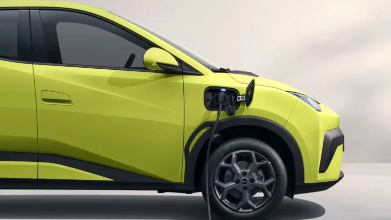 Ceny elektromobilov padajú, expert žiada kontroverzný krok