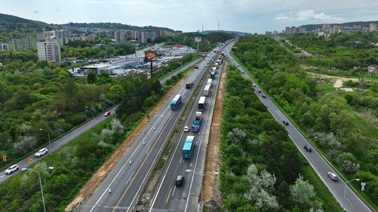 Lamačská D2 sa vráti do normálu. Vyžiada si to však víkendové obmedzenia - Doprava - Auto - Pravda