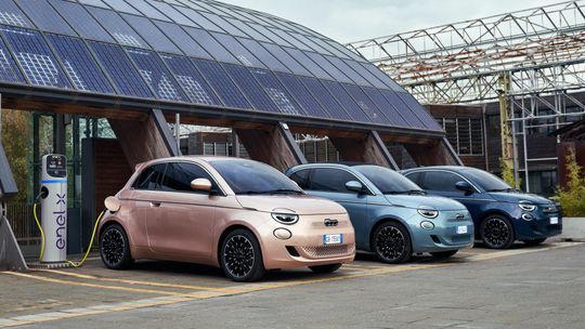 Taliani budú dotovať nákup elektromobilov sumou až 20-tisíc eur. A z európskych peňazí - Magazín - Auto - pravda.sk