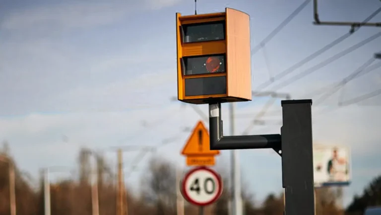 Prísne pravidlo znásobuje pokuty za rýchlosť, funguje nečakaným spôsobom