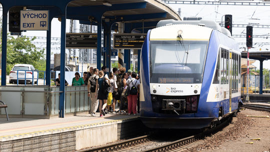 V Martine vybudujú novú železničnú zastávku. Pomôže sídliskám Sever a Košúty - Doprava - Auto - Pravda