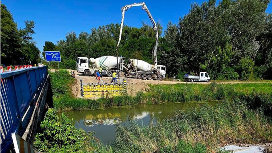 Blíži sa oprava mosta pri Veľkých Úľanoch, vznikne aj provizórne premostenie - Doprava - Auto - Pravda