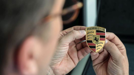 Porsche SE sa s autami príliš nedarí, zameria sa preto na zbrojenie - Magazín - Auto - Pravda
