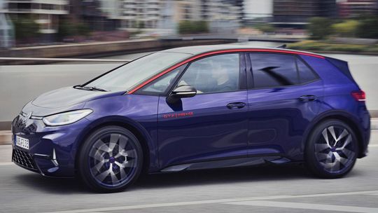 VW ID.3 GTX Fire+Ice: Z tejto ‘limitky‘ vznikne len 1 990 kusov - Novinky - Auto - Pravda