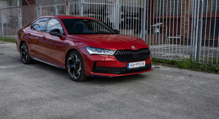Test Škoda Superb Sportline 4×4: Keď RS netreba - AutoGrip