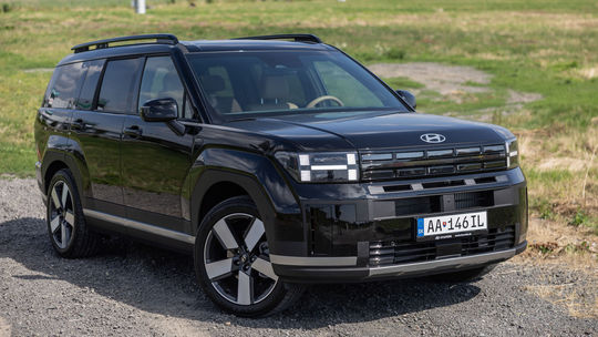 Test: Hyundai Santa Fe HEV – hybrid miesto ‘nafťáku‘. Funguje to? - Testy automobilov - Auto - Pravda