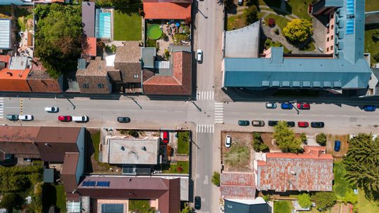 V Trnave začínajú ďalšiu fázu opravy ciest na Tulipáne - Doprava - Auto - Pravda