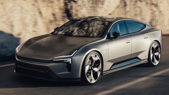 Polestar 5: Vlajková loď je tu. Má podobu šialeného GT s výkonom 650 kW - Novinky - Auto - pravda.sk