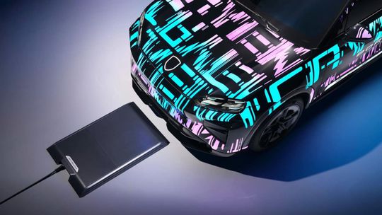 Porsche prinesie revolučnú novinku. Pri domácom nabíjaní skončí s káblami  - Magazín - Auto - Pravda