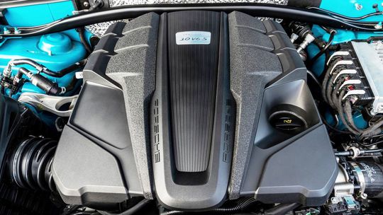 Porsche sa prebúdza z elektrického sna. Do ponuky vráti benzínový Macan - Magazín - Auto - Pravda