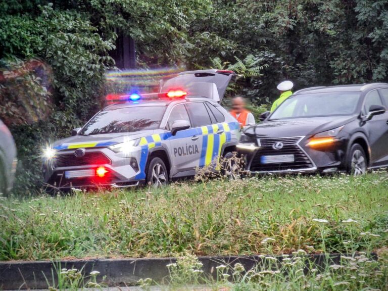 Aktuálne: Kriminálka sa pustila do vlastníkov luxusných áut, zadržali ich už 12 | Autobazar.EU