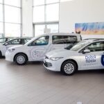 Volkswagen Slovakia podporil neziskovky deviatimi autami