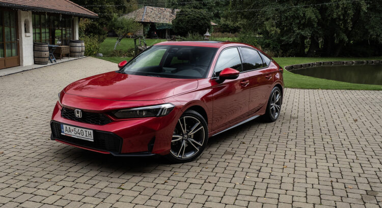Prvá jazda: Vylepšená Honda Civic bude ešte lacnejšia