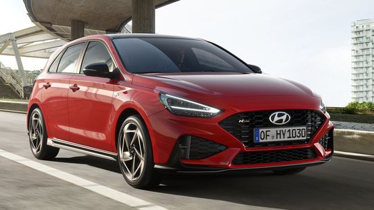 Nadýchol sa i30, Duster padá: Toto je 15 najpredávanejších áut na Slovensku - Magazín - Auto - Pravda