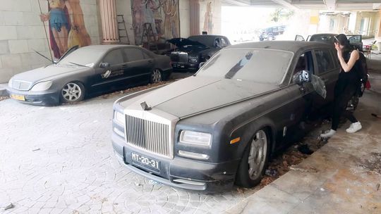 Opustené kasíno v Macau skrýva poklady. Roky na ne padá prach - Magazín - Auto - pravda.sk