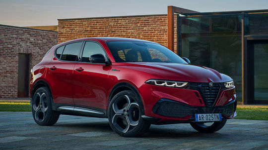 Modernizovaná Alfa Romeo Tonale: je krajšia, dynamickejšia a má aj diesel - Novinky - Auto - Pravda