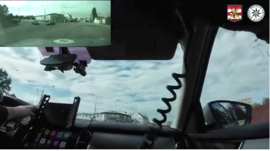 VIDEO: Nebezpečný motorkár si myslel, že prekabáti policajtov. Tí mu pripravili šokujúce prekvapenie - Doprava - Auto - pravda.sk