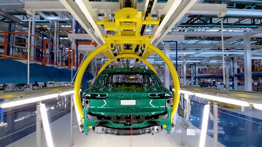 Alixpartners: V Európe bude treba zavrieť až osem veľkých automobilových fabrík, neprežijú - Magazín - Auto - Pravda