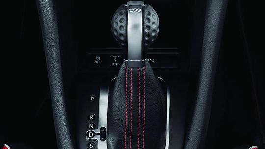 Výhody a nevýhody dvojspojkových prevodoviek. Na ktoré si treba dať pozor? - Poradňa - Auto - Pravda