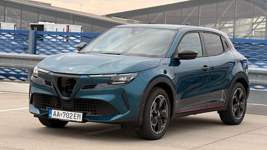 Test: Alfa Romeo Junior - auto, ktoré v nás zanechalo trochu rozpaky - Testy automobilov - Auto - Pravda