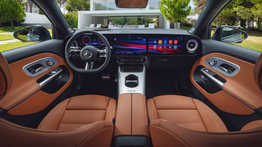 Mercedes-Benz GLB: Druhá generácia odhalila interiér. Ešte pred premiérou - Novinky - Auto - Pravda