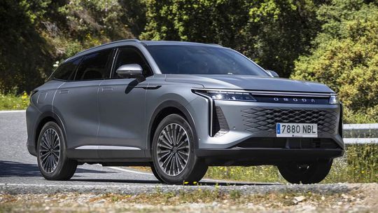 Omoda 9 SHS: Kórejský ‘Kodiaq‘ má dojazd až 1 100 km - Novinky - Auto - Pravda