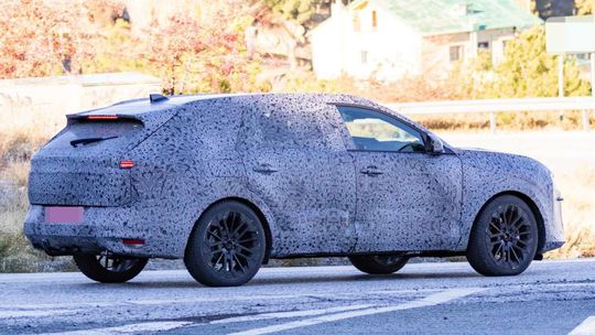 Dacia C-Neo: Lacný súper Octavie sa blíži. A zvládne aj prašné cesty - Magazín - Auto - Pravda