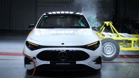 Euro NCAP: Päť hviezd pre Mercedes-Benz CLA, ale aj pre ‘vodík‘ - Poradňa - Auto - Pravda
