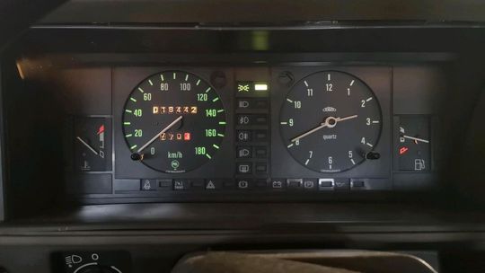 Chcete ‘novú‘ Škodu Favorit? Táto vyzerá, akoby práve zišla z linky. Má pritom 35! - Magazín - Auto - Pravda