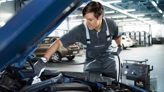 Tieto autá sa museli v roku 2025 najviac vracať do servisov. Máte také aj vy? - Poradňa - Auto - pravda.sk