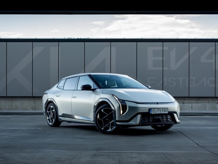 Test: KIA EV4 Fastback 81,4 kWh GT-Line FWD. Kompletne proti prúdu