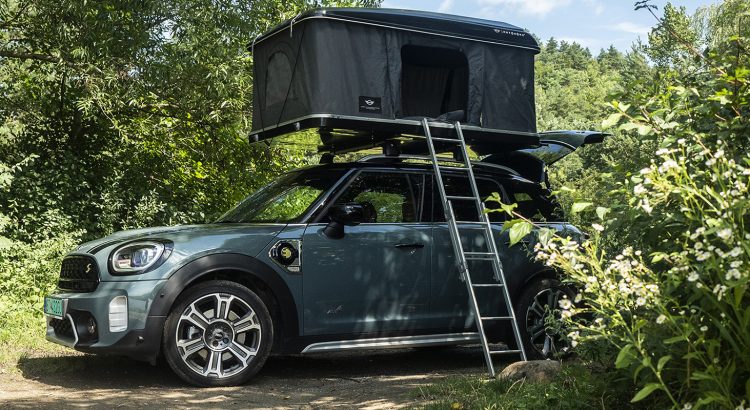 Test MINI Countryman Cooper SE: Dobrodružstvo s hotelom na streche - AutoGrip