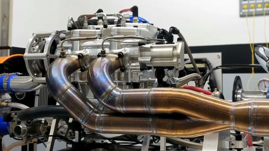 Alpha-Otto REV Force: Vráti sa dvojtakt na výslnie? Tento má účinnosť až 50 % - Magazín - Auto - pravda.sk