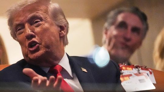 Šialené: Trump chcel, aby sa z Mercedesu-Benz stala americká značka - Magazín - Auto - pravda.sk