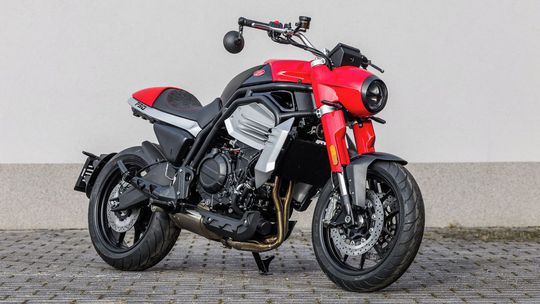 Jawa 730 Twin: Ponuka českej značky sa rozrastie o nádherný retro naháč - Novinky - Auto - pravda.sk